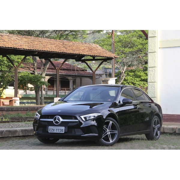 SUCATA MERCEDES A200 2021 - CARRO BATIDO PARA VENDA DE PEÇAS 