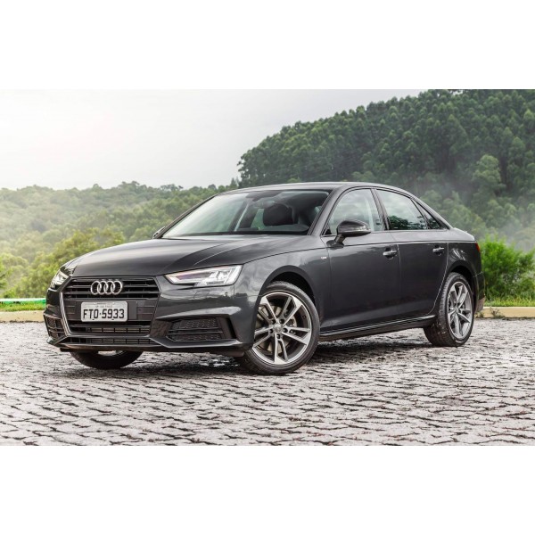 SUCATA AUDI A4 2019 2020 - CARRO BATIDO PARA VENDA DE PEÇAS 