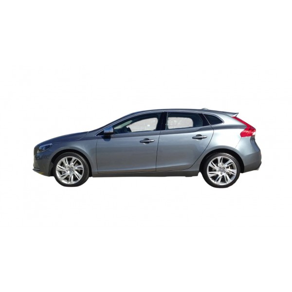 SUCATA VOLVO V40 2015 - CARRO BATIDO PARA VENDA DE PEÇAS 