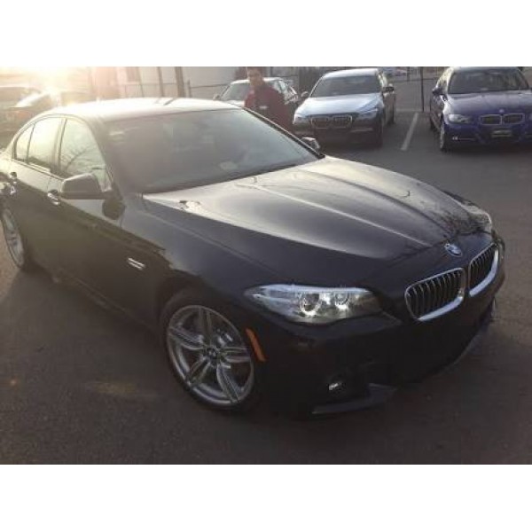 Sucata BMW 550i 2014 v8 - Carro batido para venda de peças